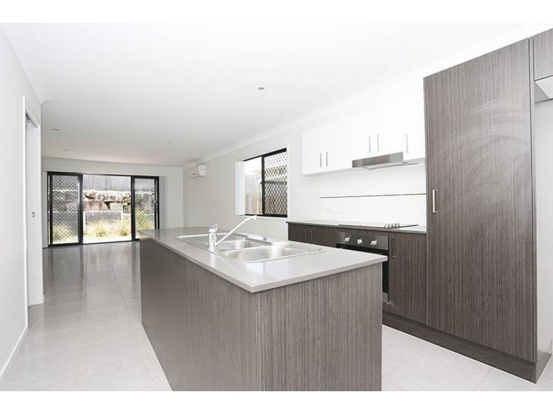 13/15 Ashley Court, Kallangur QLD 4503