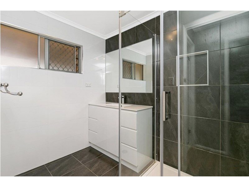 4 Wattle Street, Kallangur QLD 4503