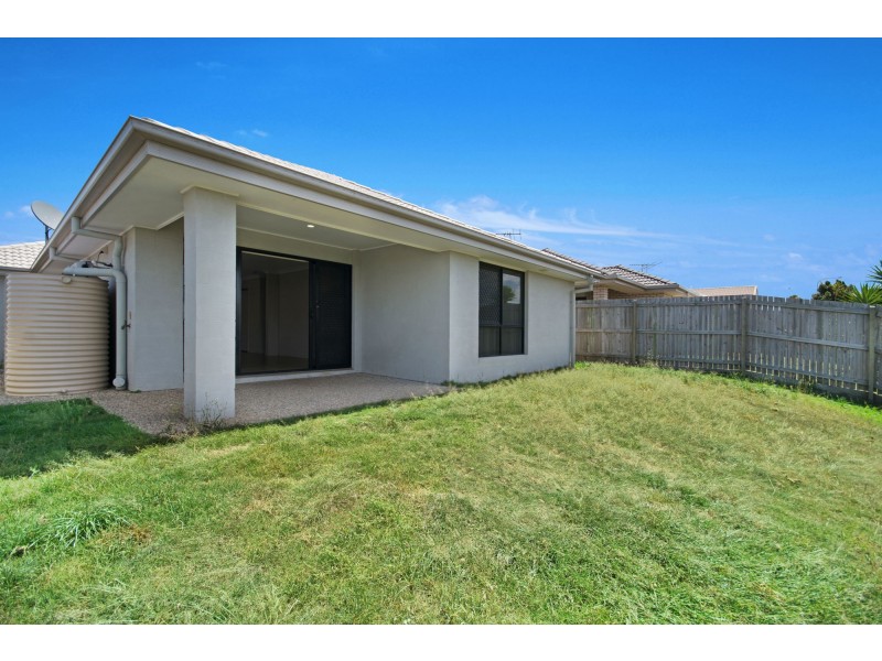 22 Severn Crescent, North Lakes QLD 4509