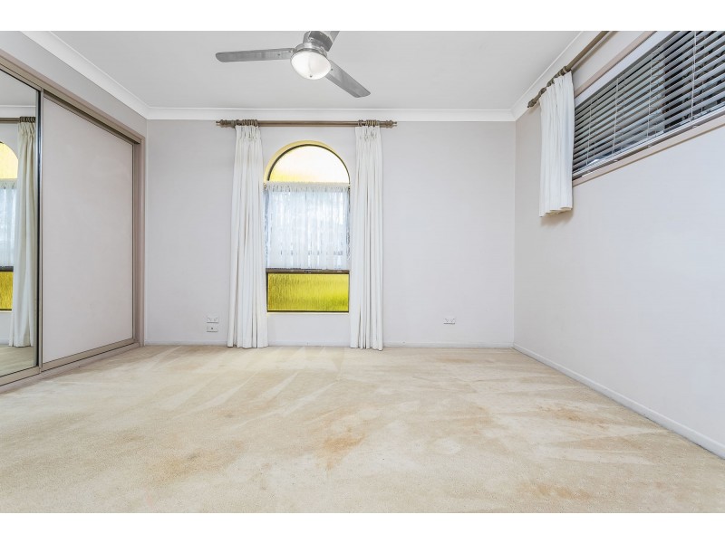 8 Tuffley Court, Kallangur QLD 4503