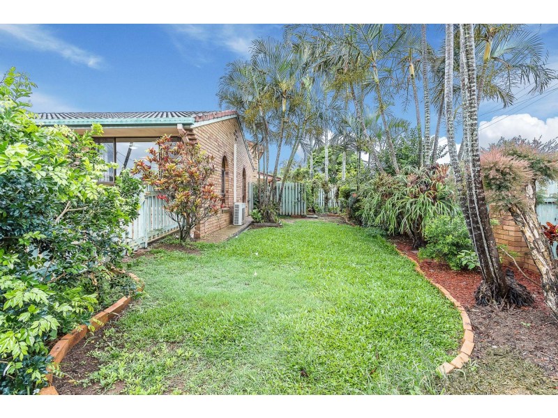 8 Tuffley Court, Kallangur QLD 4503