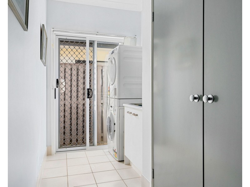 92 Nicklaus Parade, North Lakes QLD 4509