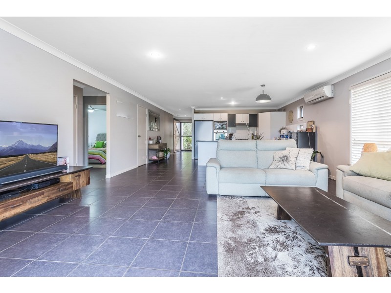 12 Park Grove Court, Kallangur QLD 4503