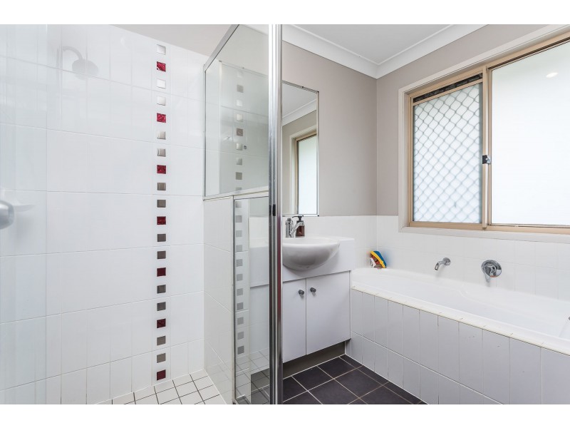 12 Park Grove Court, Kallangur QLD 4503