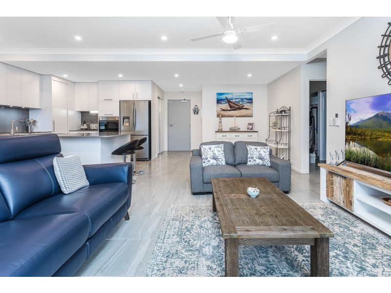 10/12 Louis Street, Redcliffe QLD 4020