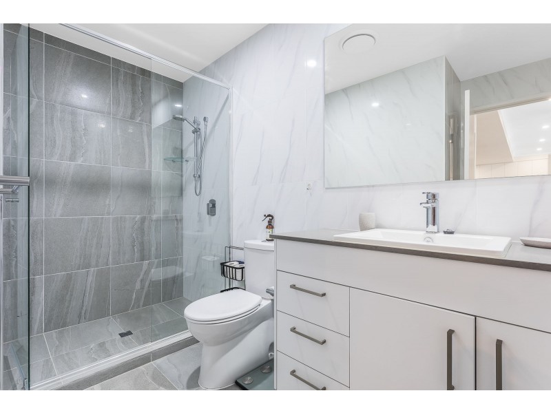 10/12 Louis Street, Redcliffe QLD 4020