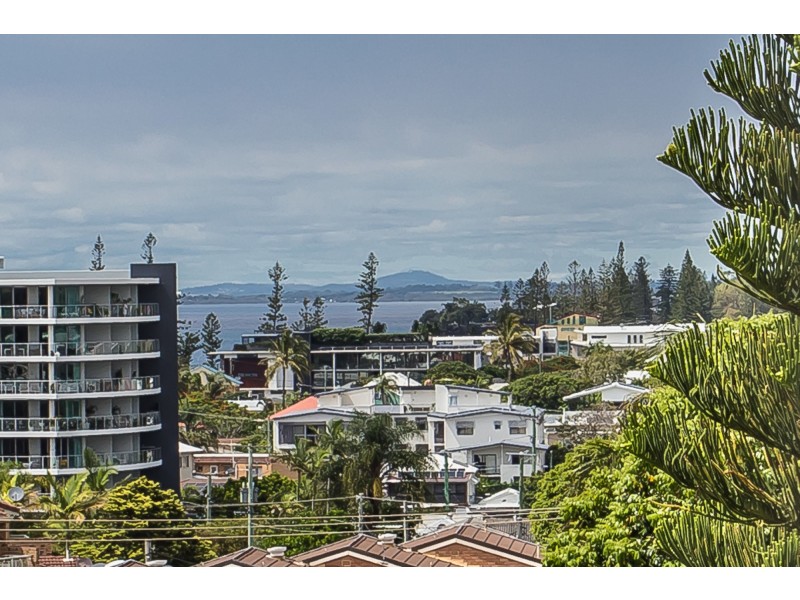 10/12 Louis Street, Redcliffe QLD 4020