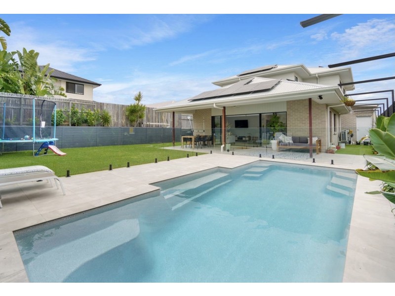 14 Hinton Crescent, Mango Hill QLD 4509