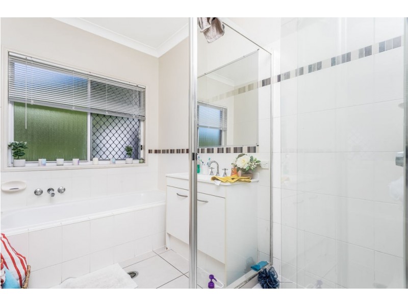 16 Millettia Close, North Lakes QLD 4509