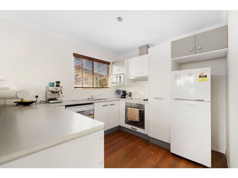 1 Pope Avenue, Strathpine QLD 4500