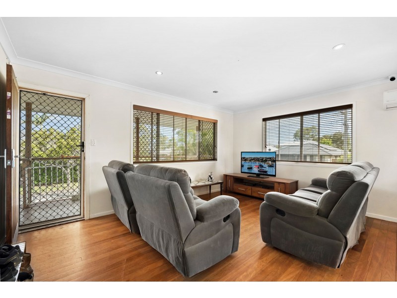 1 Pope Avenue, Strathpine QLD 4500