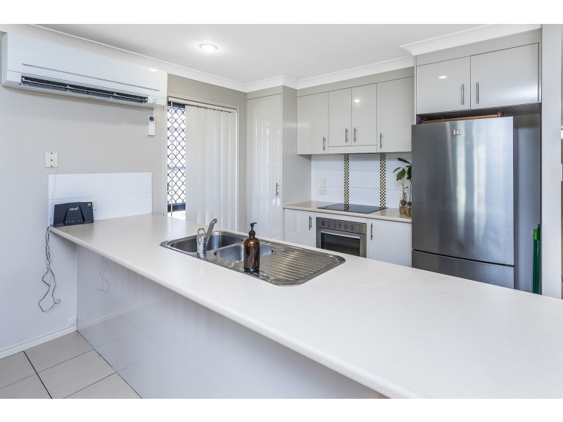60 Menara Circuit, North Lakes QLD 4509