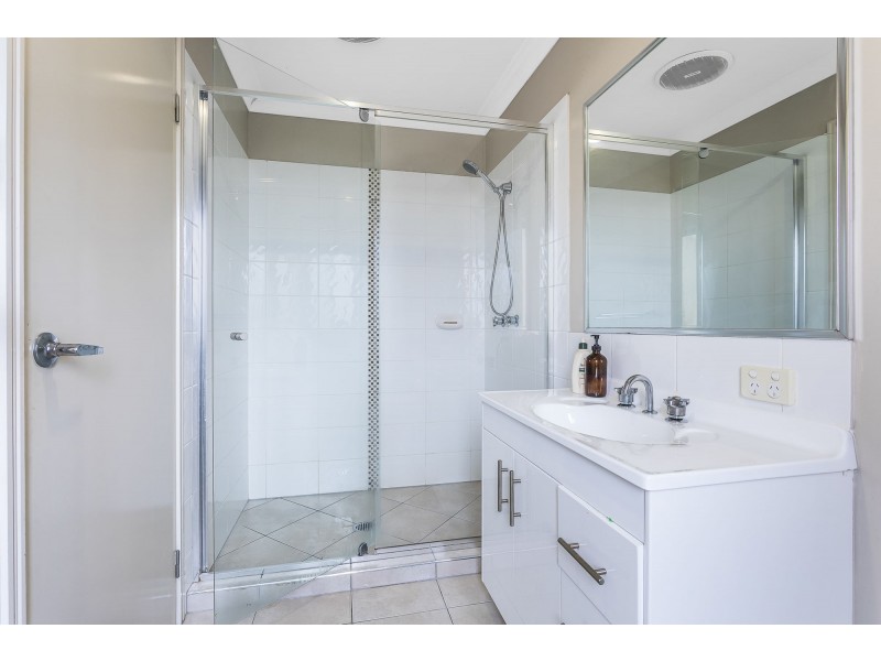 60 Menara Circuit, North Lakes QLD 4509