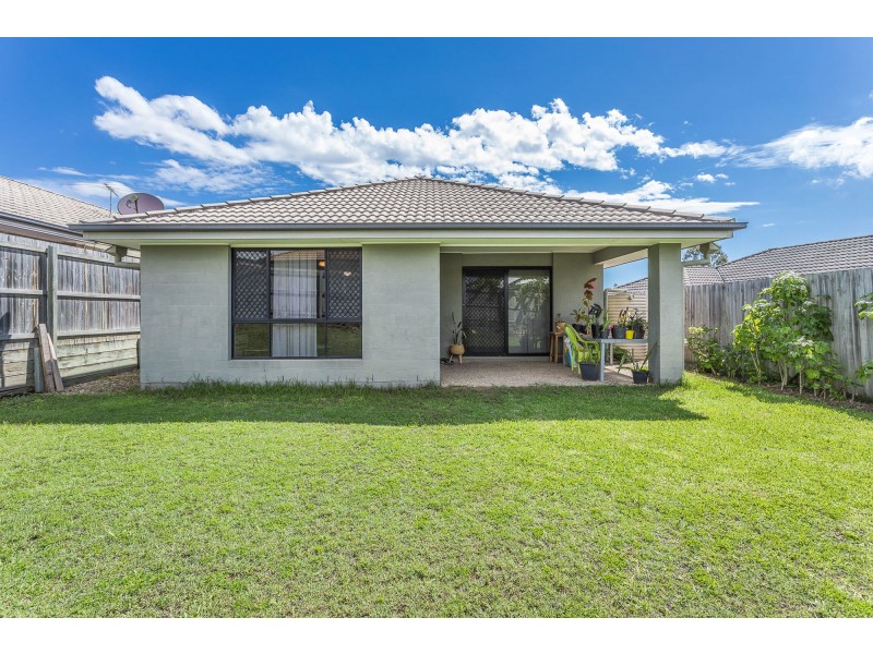 60 Menara Circuit, North Lakes QLD 4509