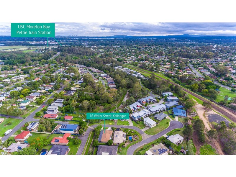 16 Water Street, Kallangur QLD 4503