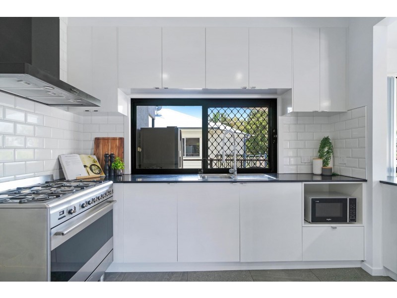3 Water Street, Deception Bay QLD 4508
