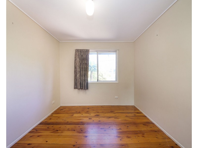32 Gail Street, Kallangur QLD 4503