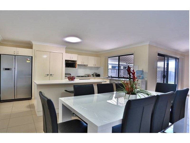 23 Toby Close, Kallangur QLD 4503