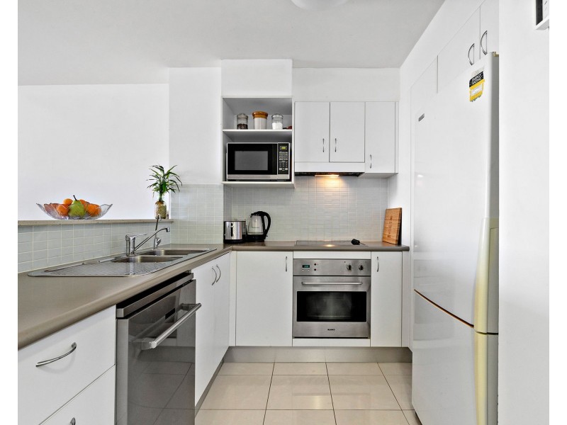 11/76-78 John Street, Redcliffe QLD 4020