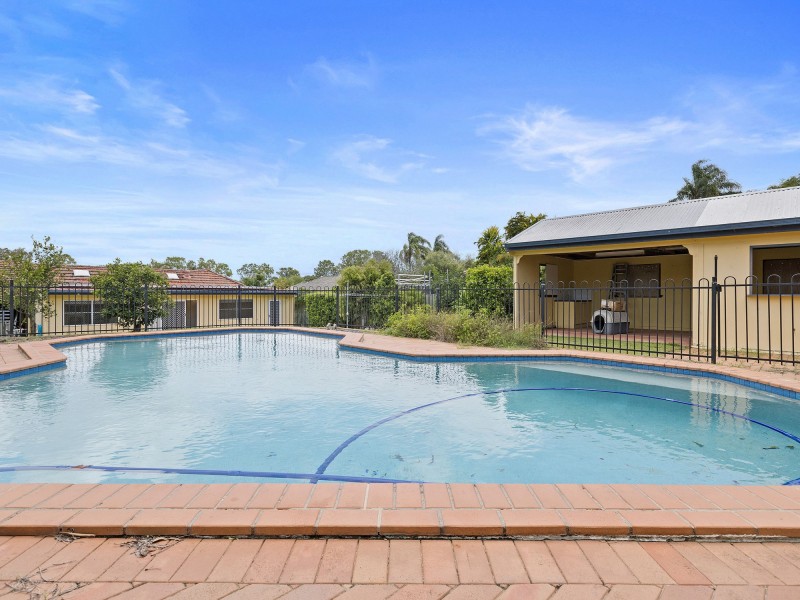 2 Brennan Road, Scarborough QLD 4020