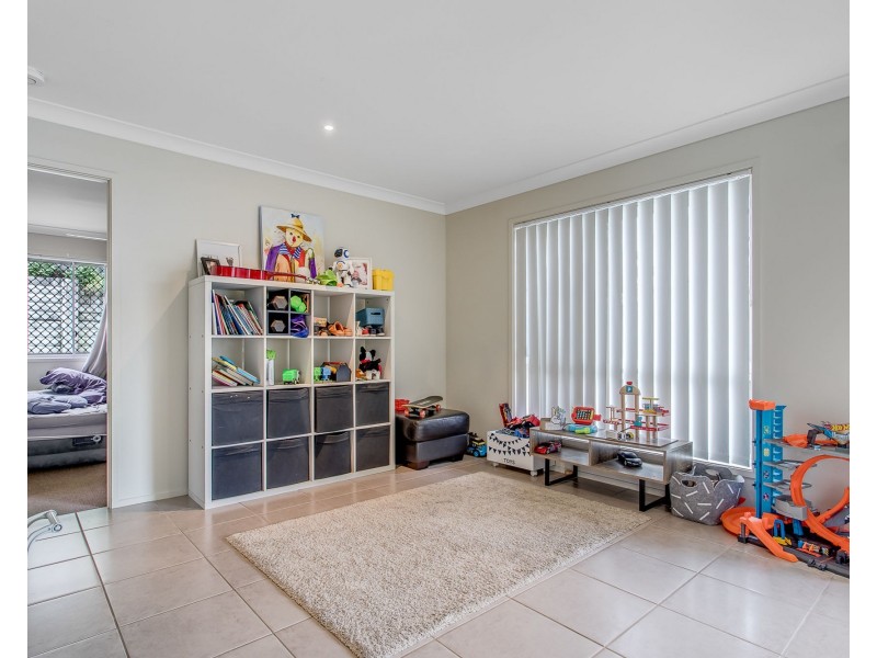56 Ascot Crescent, Kallangur QLD 4503