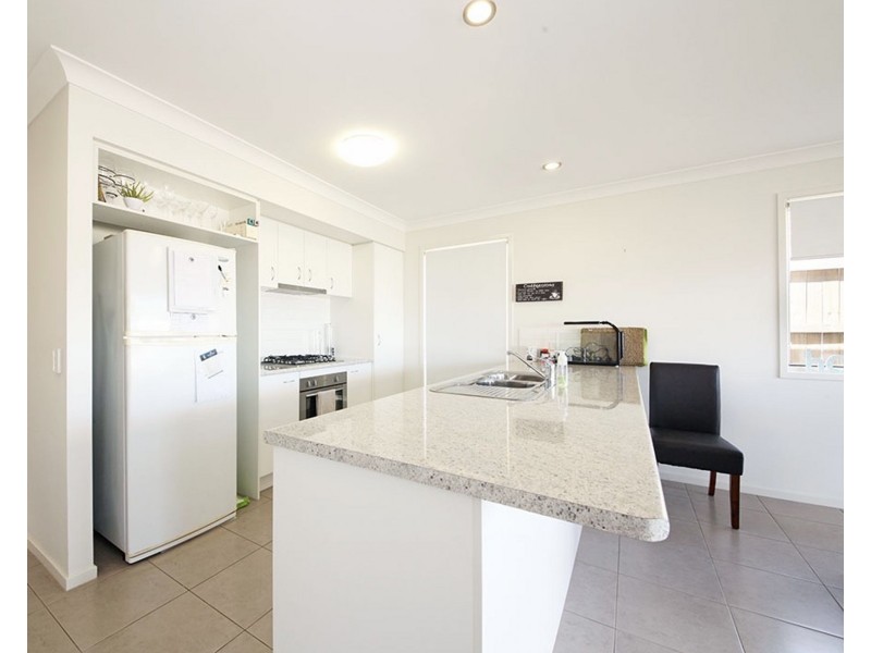 7 Balstrup Road North, Kallangur QLD 4503