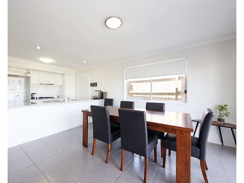 7 Balstrup Road North, Kallangur QLD 4503