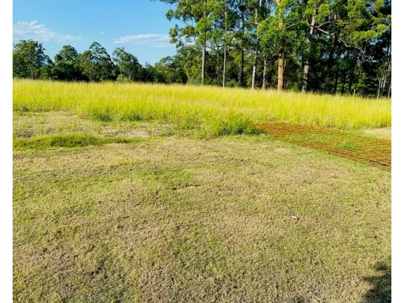 15 Clydesdale Street, Woodford QLD 4514