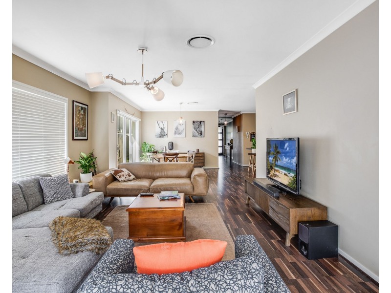 11 Shoreacres Street, North Lakes QLD 4509