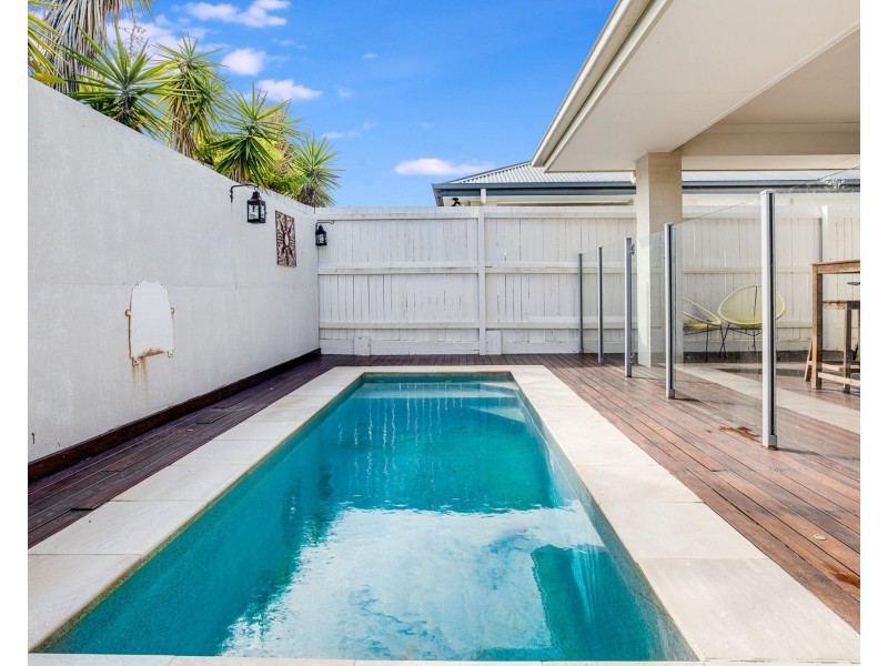 11 Shoreacres Street, North Lakes QLD 4509