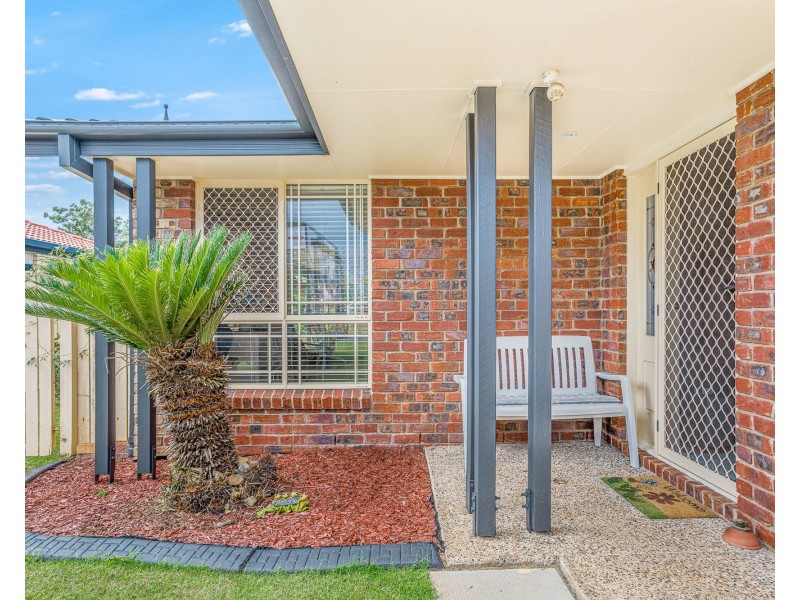 30 Benson Street, Scarborough QLD 4020