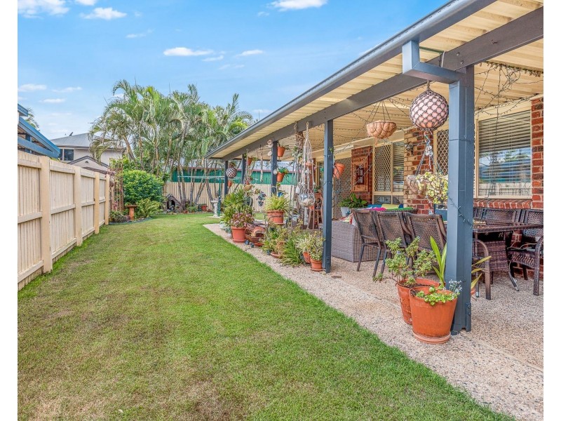 30 Benson Street, Scarborough QLD 4020