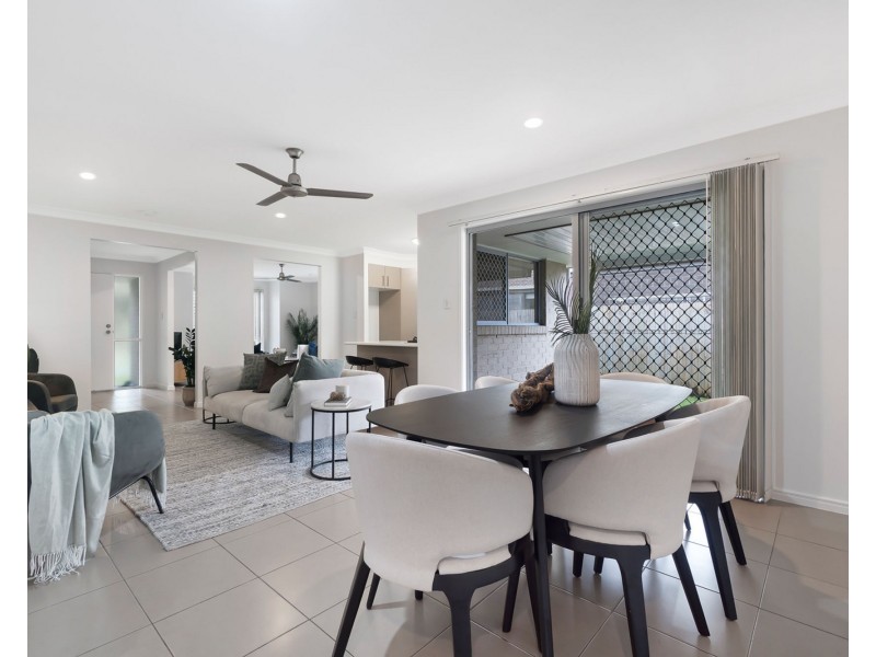 35 Nicole Street, Morayfield QLD 4506