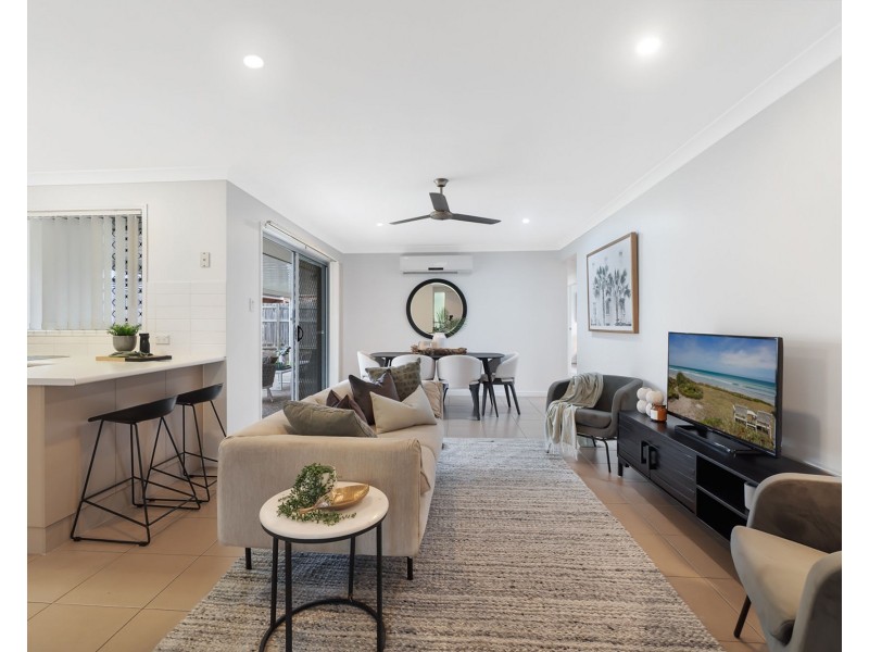 35 Nicole Street, Morayfield QLD 4506