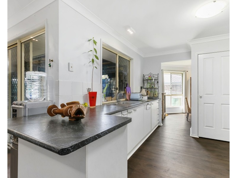 10 Adraan Court, Dakabin QLD 4503