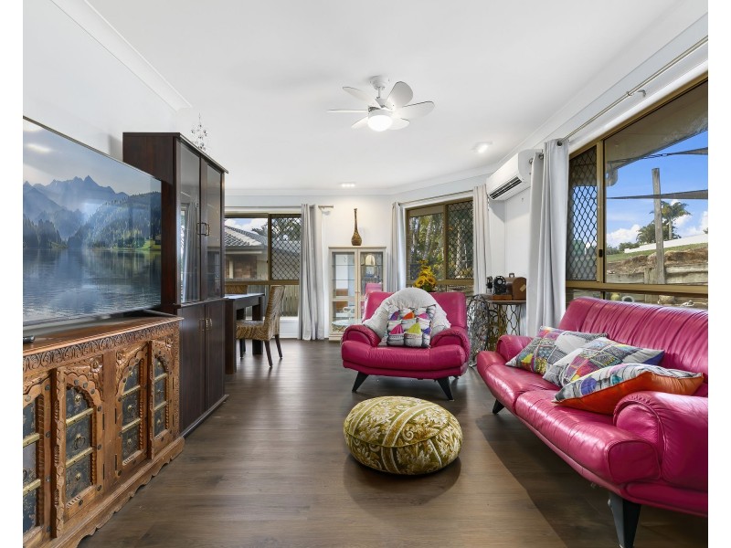 10 Adraan Court, Dakabin QLD 4503