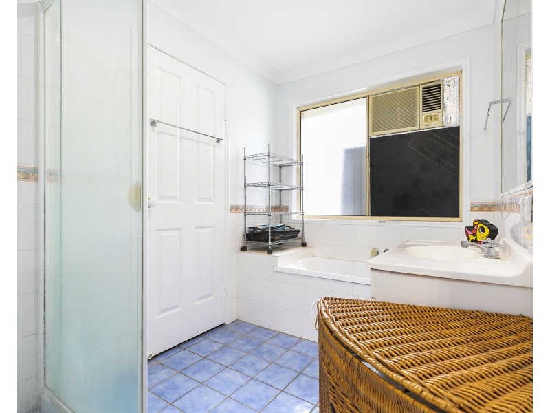 10 Adraan Court, Dakabin QLD 4503