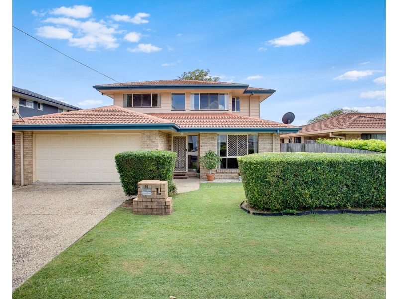 2/51 Maryborough Terrace, Scarborough QLD 4020