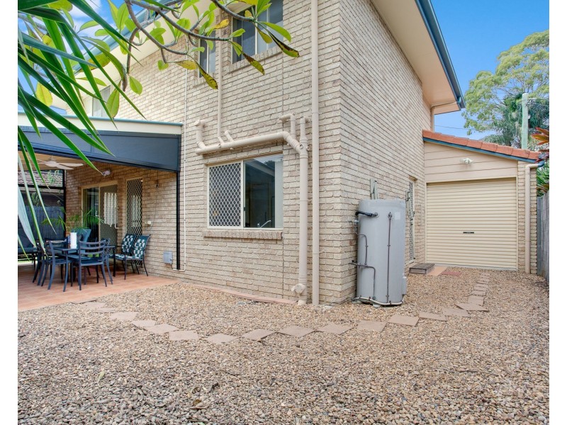 2/51 Maryborough Terrace, Scarborough QLD 4020
