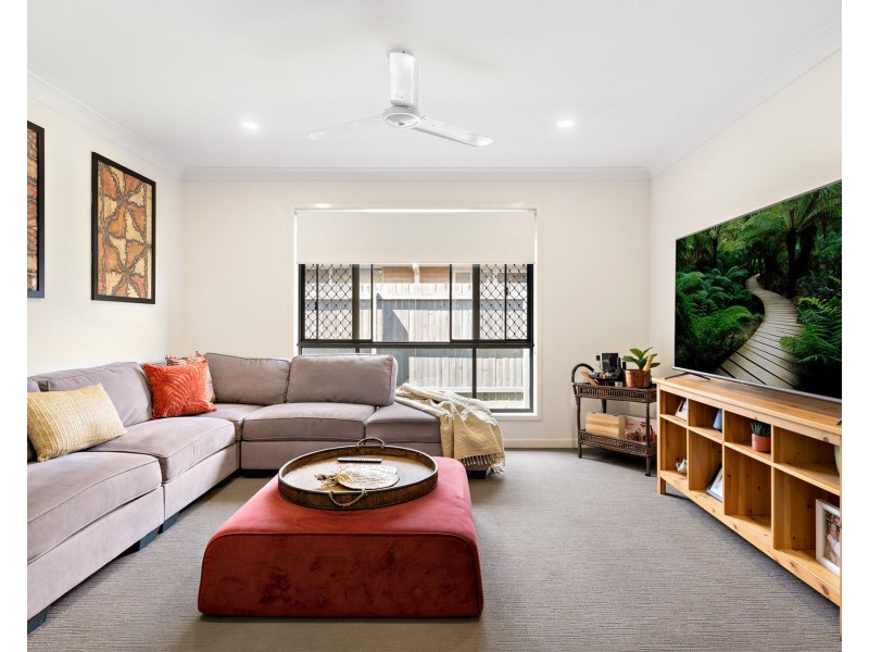 37 Oatley Street, Mango Hill QLD 4509