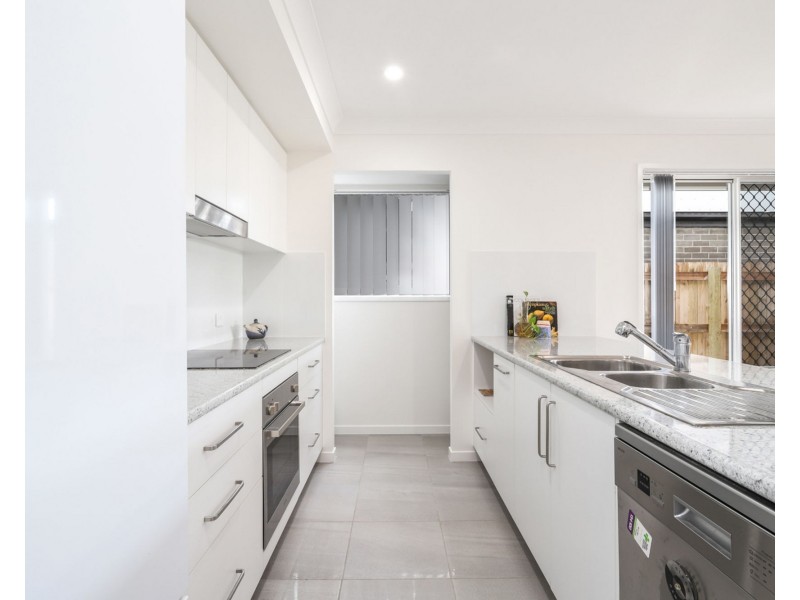 14 Keith Street, Caboolture South QLD 4510