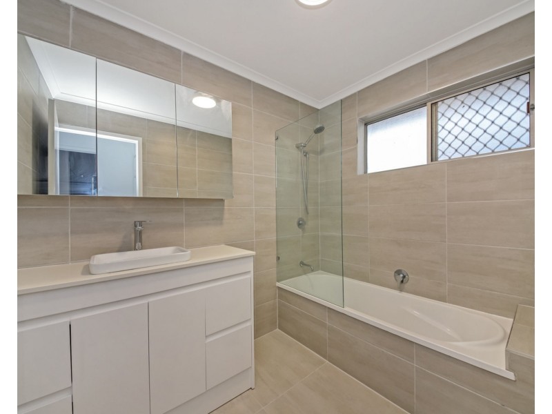 111 Old Gympie Road, Kallangur QLD 4503