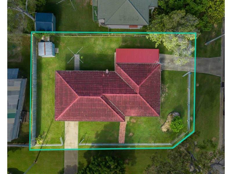23 Hill Parade, Clontarf QLD 4019