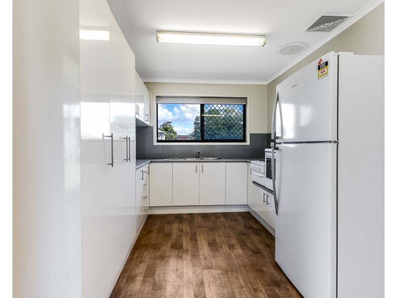 23 Hill Parade, Clontarf QLD 4019