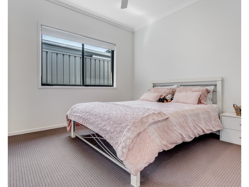 6a Cole Street, Scarborough QLD 4020