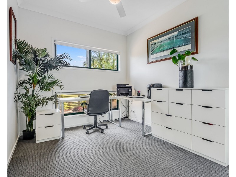 6a Cole Street, Scarborough QLD 4020