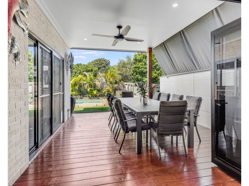 6a Cole Street, Scarborough QLD 4020