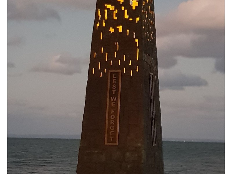 11/12 Louis St, Redcliffe QLD 4020