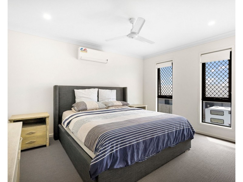 43 Tasmania Ave, Newport QLD 4020