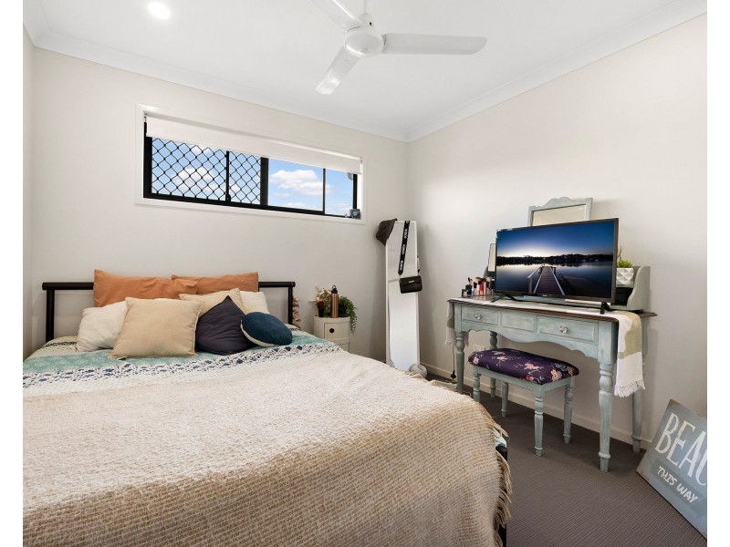 43 Tasmania Ave, Newport QLD 4020